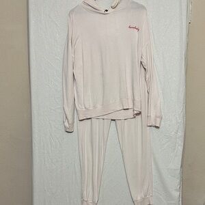 Magnolia Soft Pink Homebody Set. Hoodie & Joggers. Size Medium